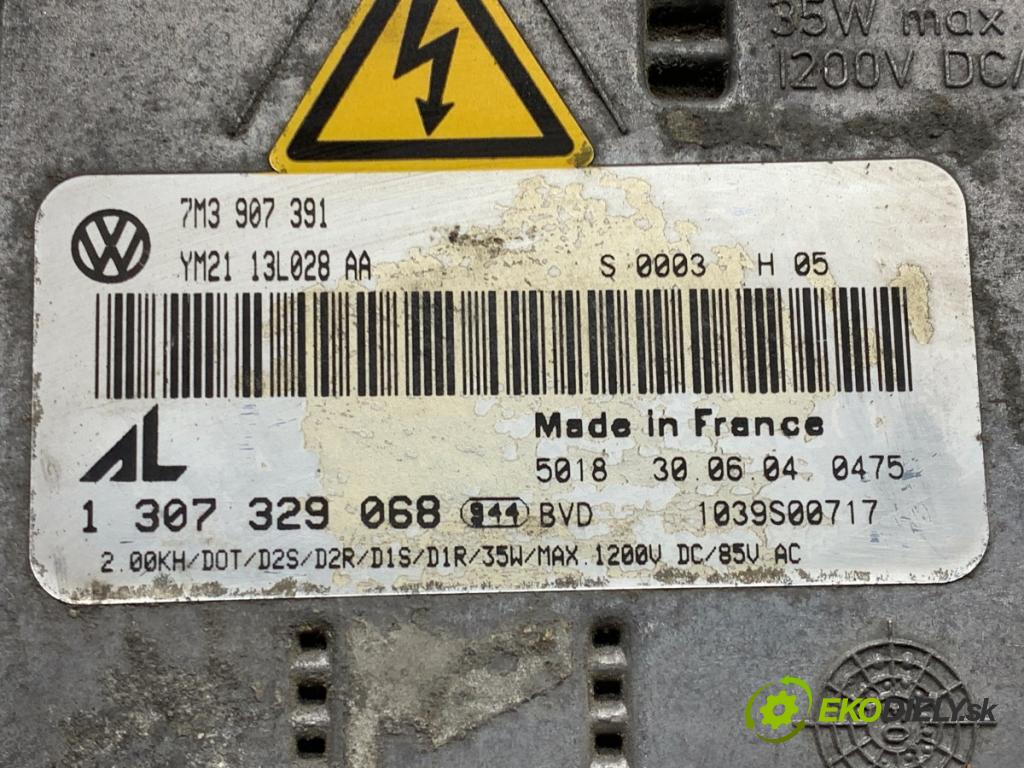 FORD GALAXY MK1 nadwozie wielkoprzestrzenne (MPV) 2004 96 kW 1.9 TDI 1896 Menič XENON 7M3907391 YM21-13L028-AA (Riadiaca jednotka xenónu)