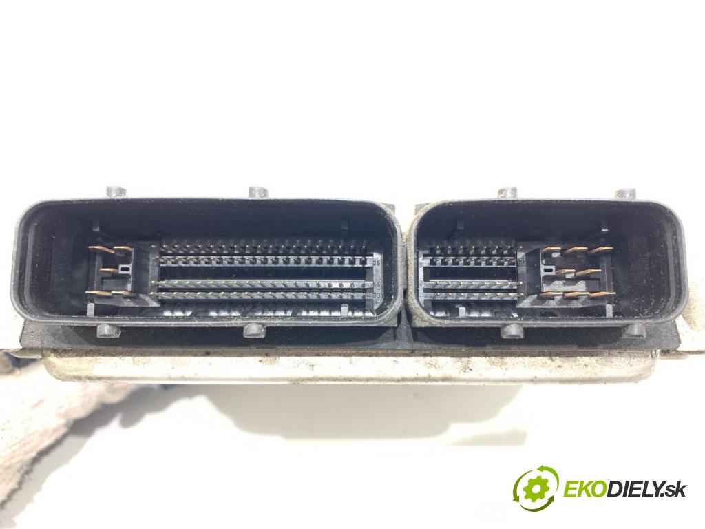 FORD GALAXY MK1 nadwozie wielkoprzestrzenne (MPV) 2004 96 kW 1.9 TDI 1896 riadiaca jednotka Motor 038906019NB 0281001821 (Riadiaca jednotka)