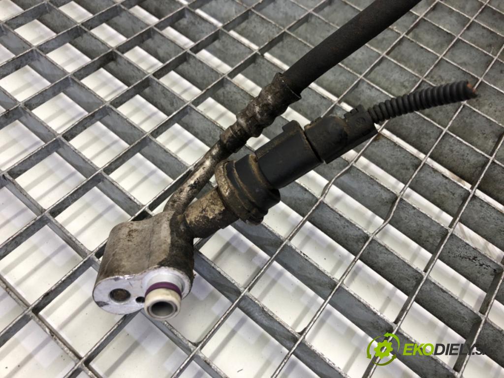 AUDI A3 8P liftback 2005 77 kW 1.9 TDI 1896 rúrka klimatizace 1K0820741AJ (Trubka klimatizace)