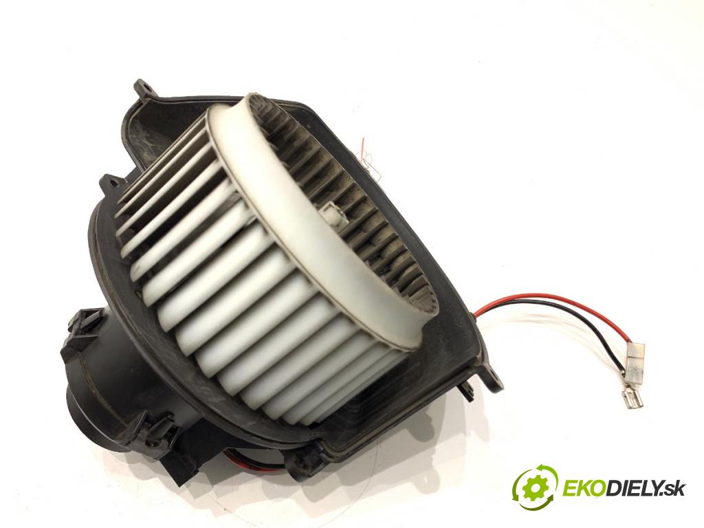 OPEL ASTRA H liftback 2005 74 kW 1.7 CDTI (L48) 1686 ventilátor kúrenia 52407543