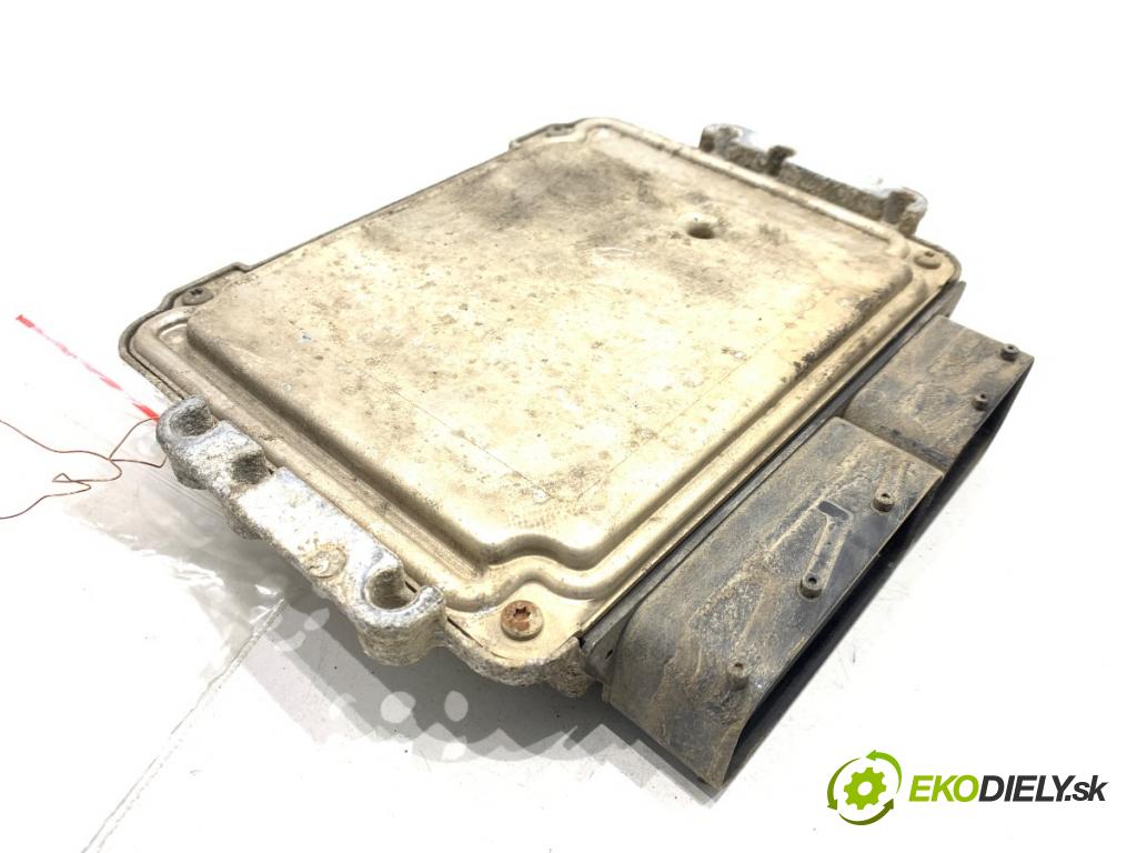 OPEL ASTRA H liftback 2005 74 kW 1.7 CDTI (L48) 1686 riadiaca jednotka Motor 55556829 (Riadiaca jednotka)