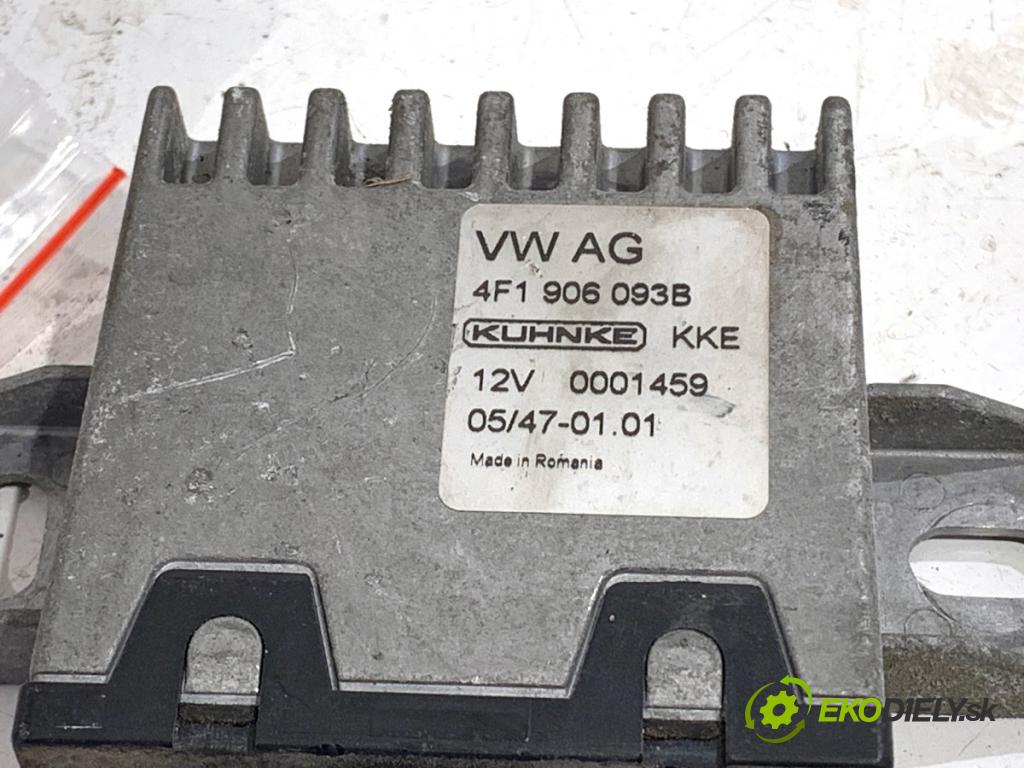 VW TOUAREG SUV 2006 206 kW 3.6 V6 FSI 3597 Modul pumpy paliva 4F1906093B