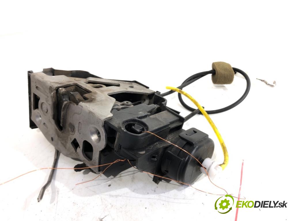 MERCEDES-BENZ W168 liftback 2002 60 kW A 140 (168.031, 168.131) 1397 zámok Dvere ľavy zad