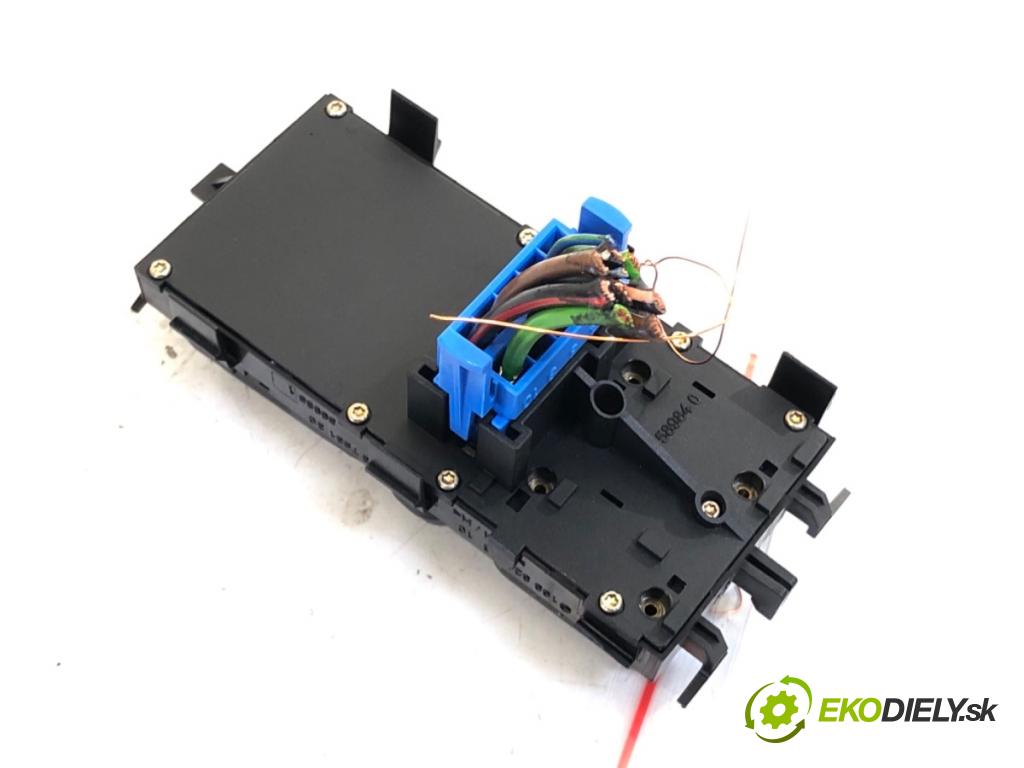 MERCEDES-BENZ W168 liftback 2002 60 kW A 140 (168.031, 168.131) 1397 Prepínač okien 1688206510 (Prepínacie páčky pod volantom)