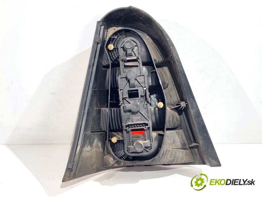 MERCEDES-BENZ W168 liftback 2002 60 kW A 140 (168.031, 168.131) 1397 Svetlo pravy zad