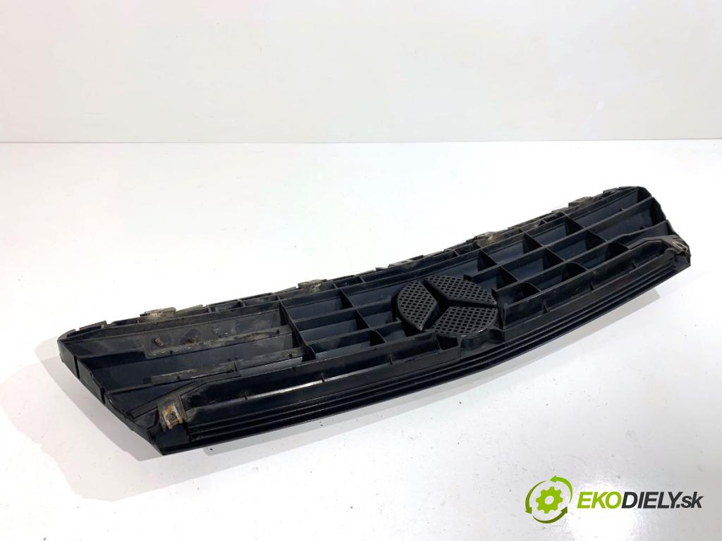 MERCEDES-BENZ W168 liftback 2002 60 kW A 140 (168.031, 168.131) 1397 mřížka maska 1688801483 (Přední mřížka (maska chladiče))