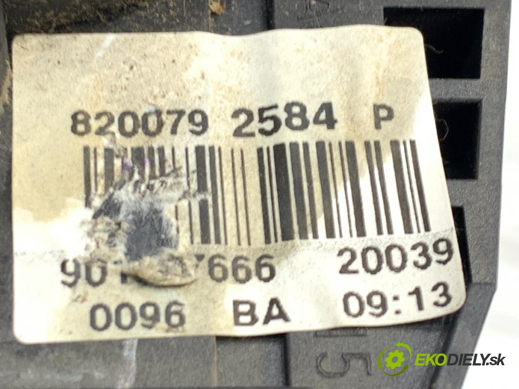 DACIA SANDERO liftback 2009 55 kW 1.4 (B30C, BS0C, BS0A, BS0G, BS1F, BS0E) 1390 Prepínač kombinovaný 8200792584 (Prepínacie páčky pod volantom)