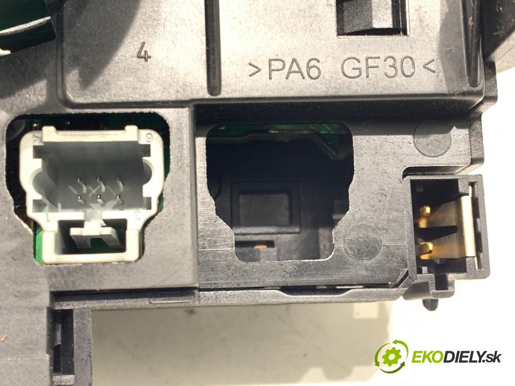 CITROEN C2 liftback 2009 50 kW 1.4 HDi 1398 Prepínač kombinovaný 96660124XT (Prepínacie páčky pod volantom)