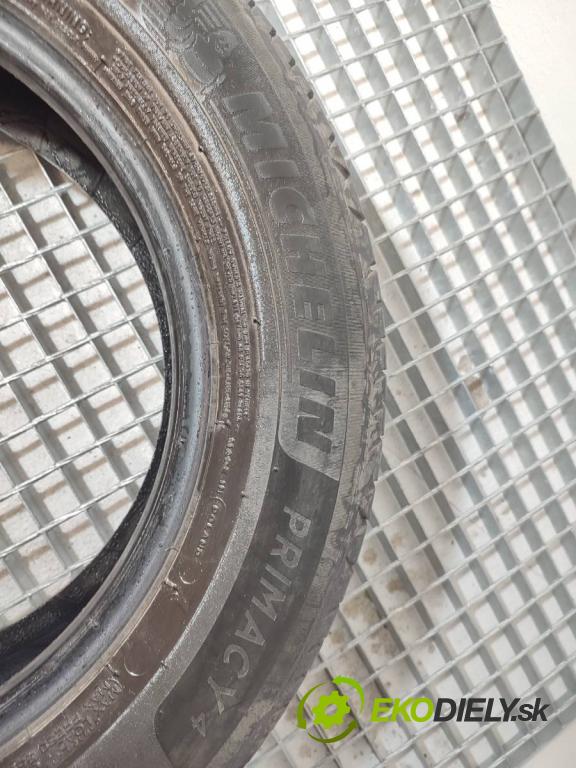 --- --- PNEUMATIKY: 2X 195/65 15" MICHELIN