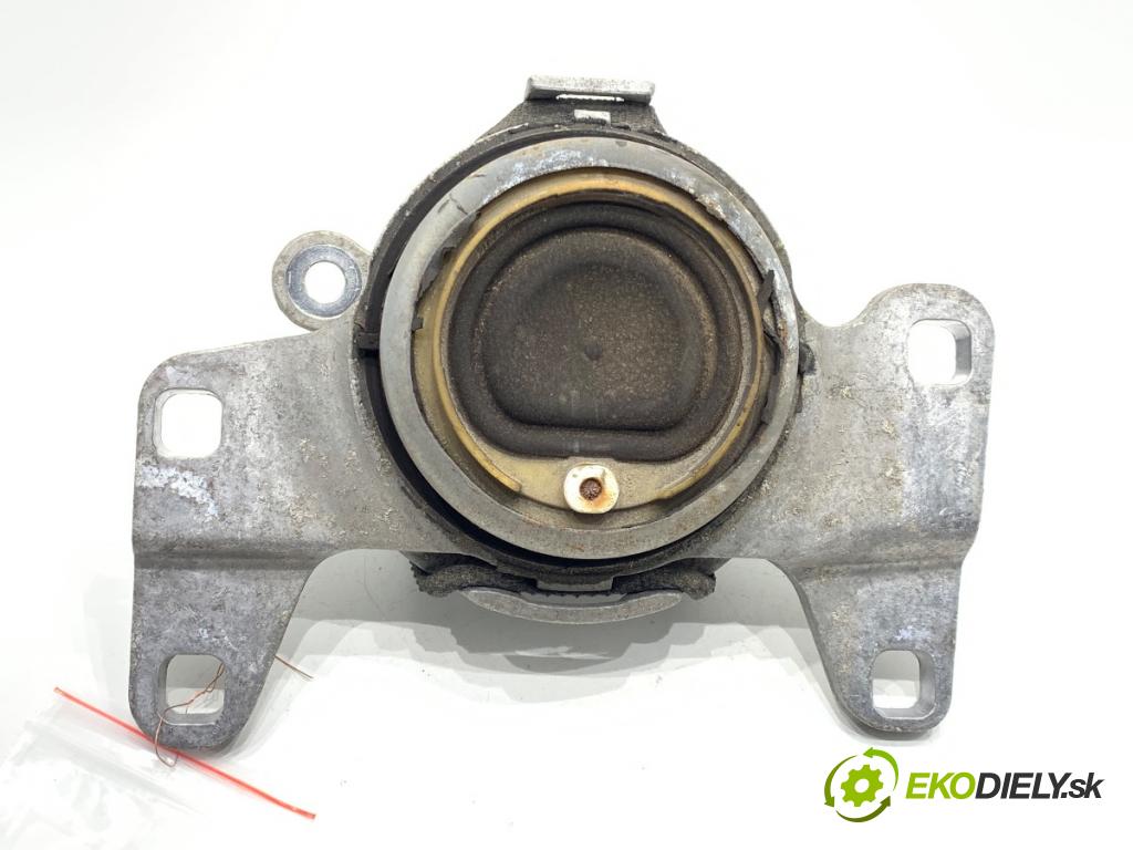 VOLVO V40 liftback 2015 88 kW D2 1969 AirBag Motor 326F11 326F09 (Držiak motora)