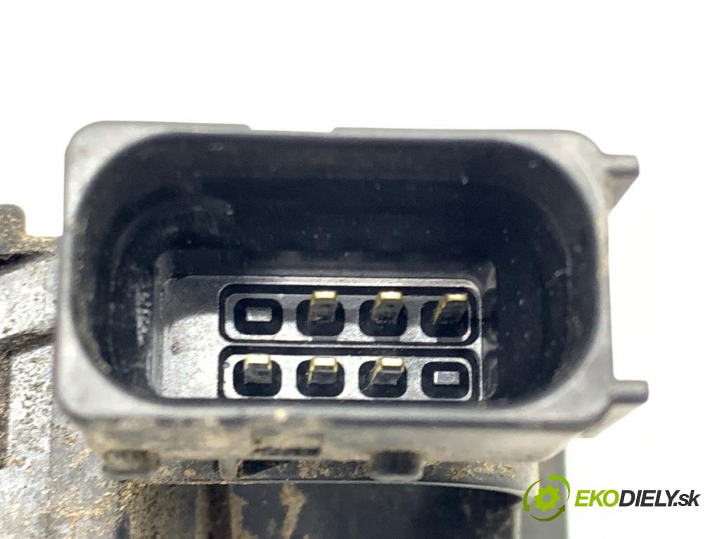 FIAT GRANDE PUNTO liftback 2006 57 kW 1.4 (199AXB11, 199AXB1A, 199BXB1A, 199AXL1A) 1368 zámok Dvere ľavy zad 51797571