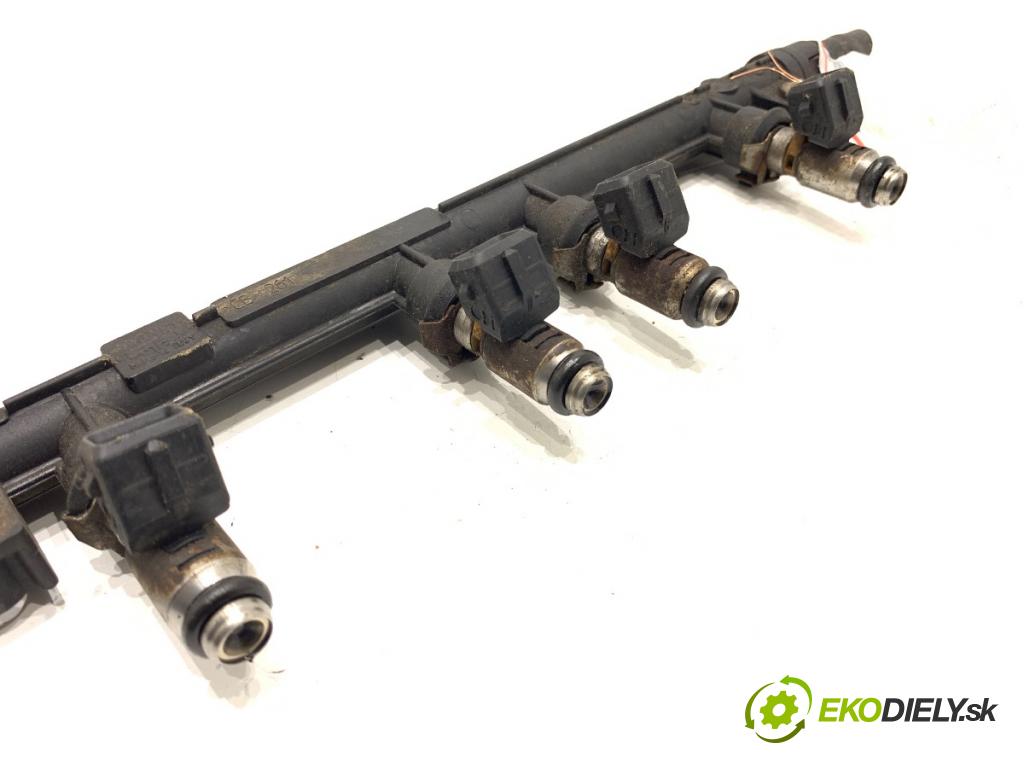 FIAT GRANDE PUNTO liftback 2006 57 kW 1.4 (199AXB11, 199AXB1A, 199BXB1A, 199AXL1A) 1368 lišta vstřikovací CB261 (Vstřikovací lišta)