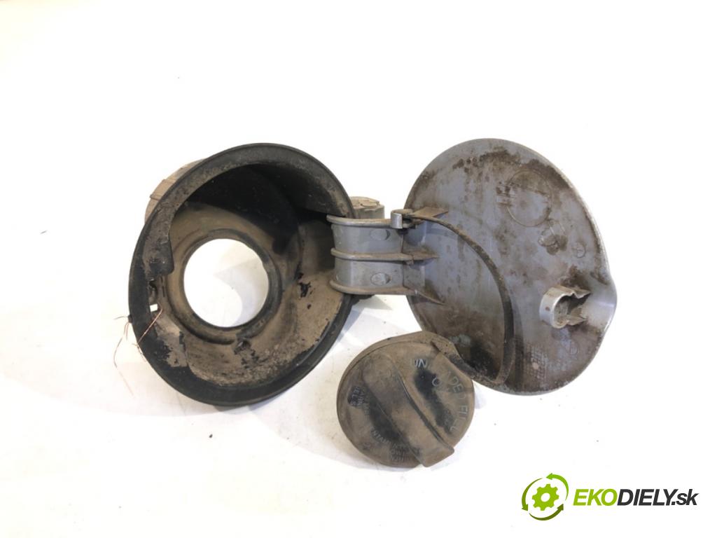 FIAT GRANDE PUNTO liftback 2006 57 kW 1.4 (199AXB11, 199AXB1A, 199BXB1A, 199AXL1A) 1368 Dvierka nádrže paliva  (Kľučka dverí ostatné)