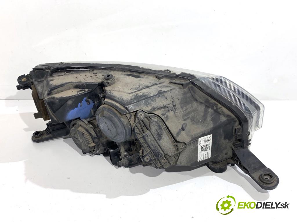 SKODA RAPID liftback 2018 85 kW 1.6 TDI 1598 Svetlomet ľavy predný 5JB941015B