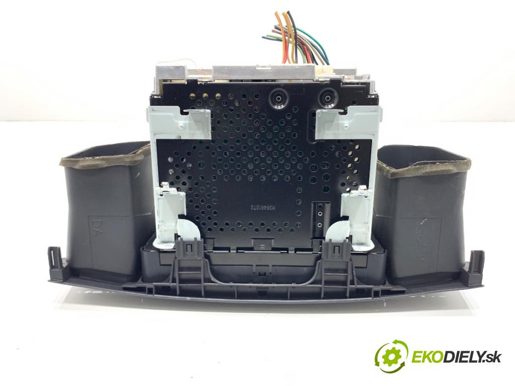 TOYOTA COROLLA E12 liftback 2005 141 kW 1.8 VVTL-i TS (ZZE123) 1796 RADIO 86120-02430 (Audio zařízení)