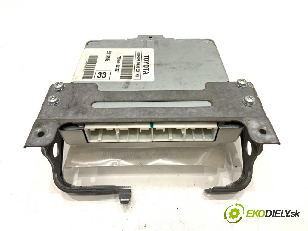 TOYOTA COROLLA E12 liftback 2005 141 kW 1.8 VVTL-i TS (ZZE123) 1796 riadiaca jednotka Motor 89661-02C12 (Riadiaca jednotka)