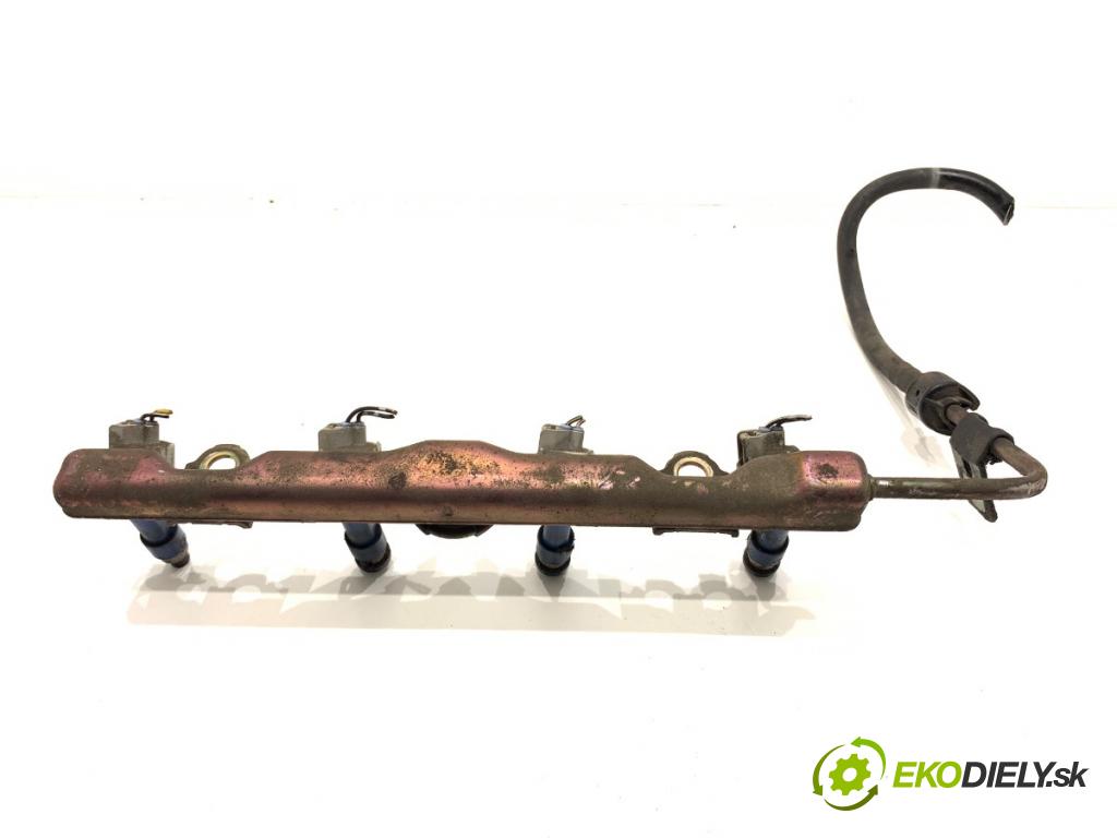 TOYOTA COROLLA E12 liftback 2005 141 kW 1.8 VVTL-i TS (ZZE123) 1796 Lišta vstrekovacia 23250-0D050 (Vstrekovacia lišta)