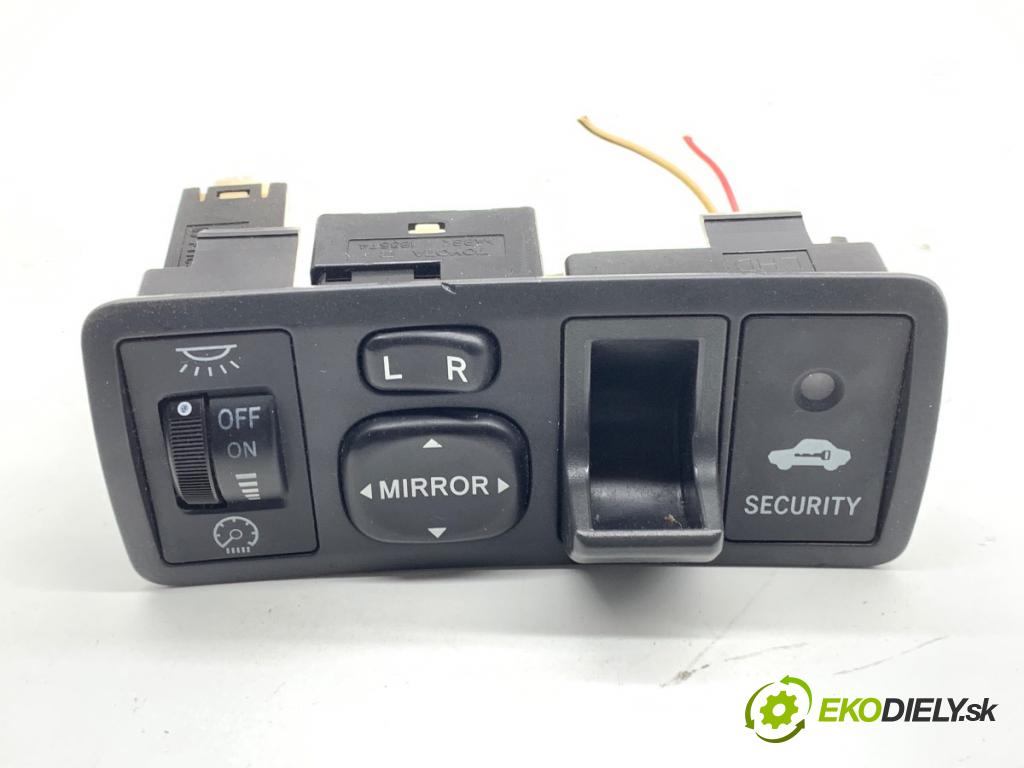 TOYOTA COROLLA E12 liftback 2005 141 kW 1.8 VVTL-i TS (ZZE123) 1796 Prepínač nastavenia spätných zrkadiel 183574 (Prepínacie páčky pod volantom)