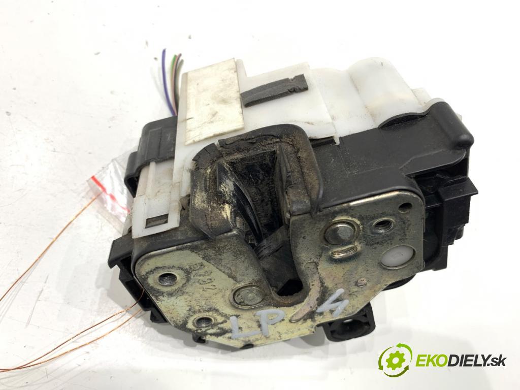 FIAT PANDA II liftback 2005 44 kW 1.2 (169.AXB11, 169.AXB1A) 1242 zámok Dvere ľavy predný