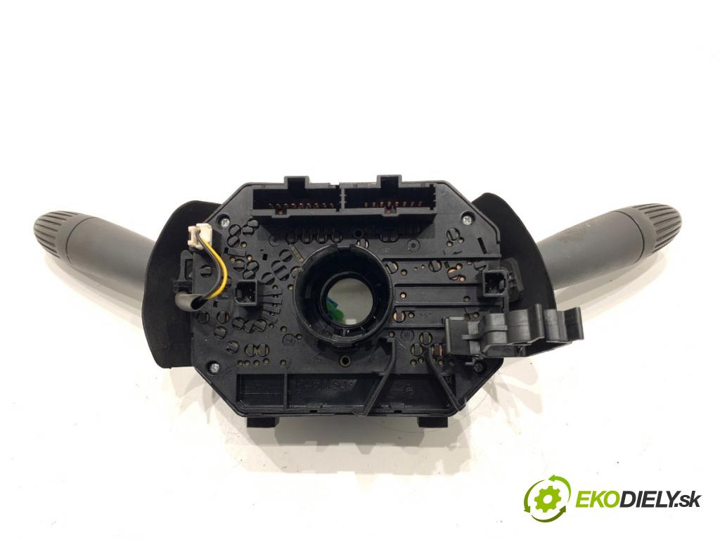 FIAT PANDA II liftback 2005 44 kW 1.2 (169.AXB11, 169.AXB1A) 1242 Prepínač kombinovaný 735360977 (Prepínacie páčky pod volantom)