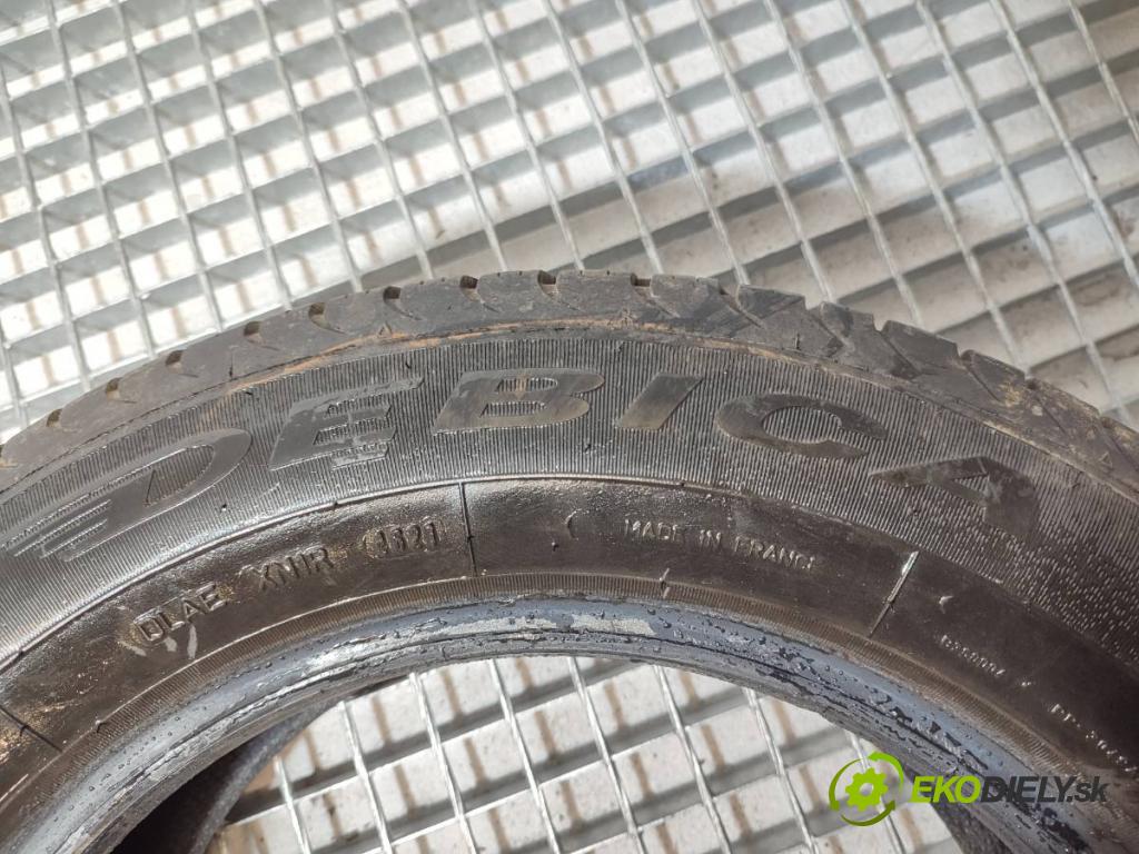 --- --- PNEUMATIKY: VÍCENÁ SEZÓNA: 195/65 15" DEBICA