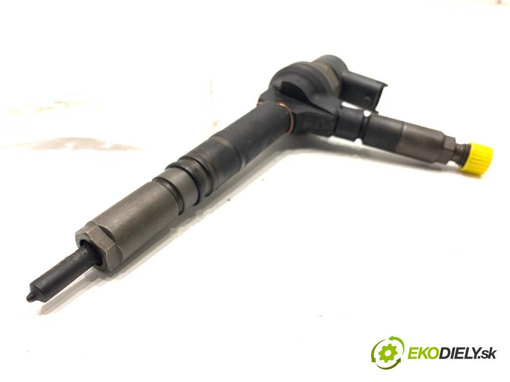 OPEL ASTRA H liftback 2005 59 kW 1.7 CDTI (L48) 1686 vstřikovač 0445110174 (Vstřikovač paliva)