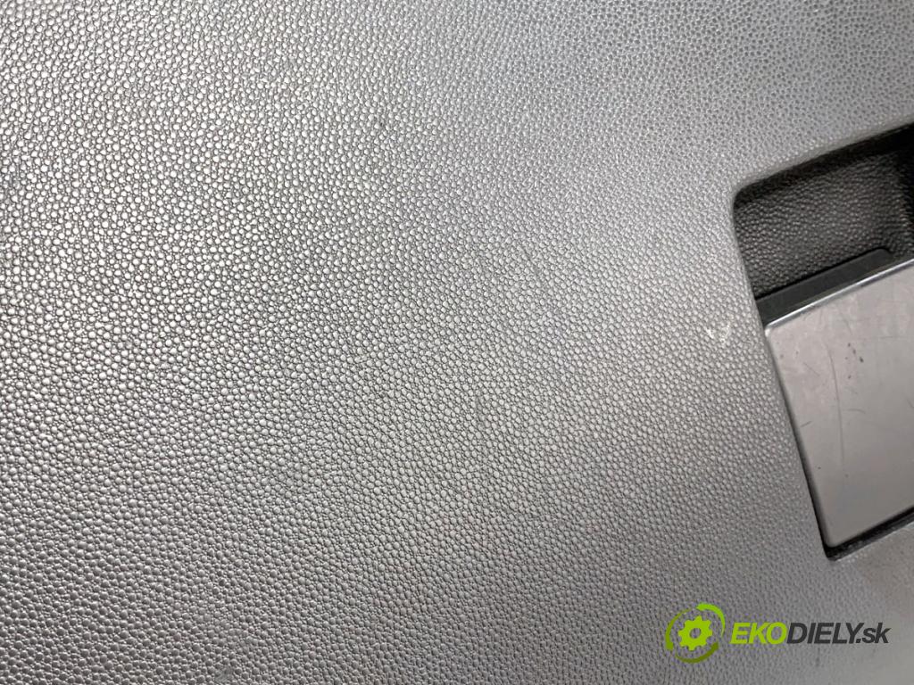 OPEL ASTRA H liftback 2005 59 kW 1.7 CDTI (L48) 1686 Priehradka, kastlík spolujazdca 13191525 (Priehradka (kastlík))