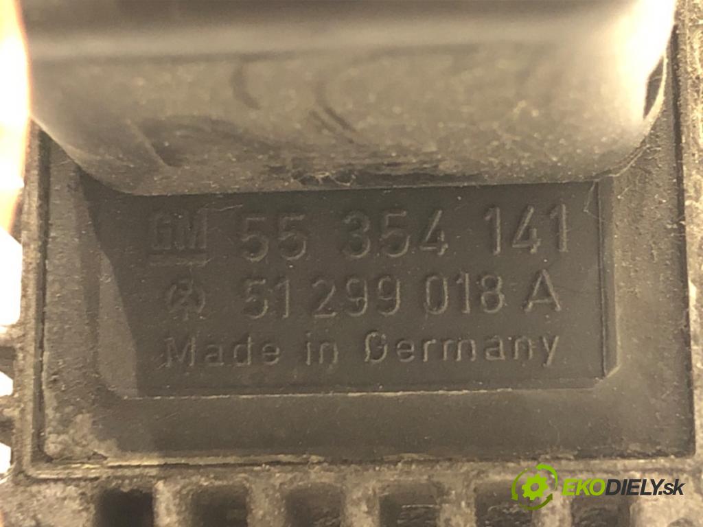 OPEL ASTRA H liftback 2005 59 kW 1.7 CDTI (L48) 1686 relé sviečok žhavenia 55354141 (Relé)