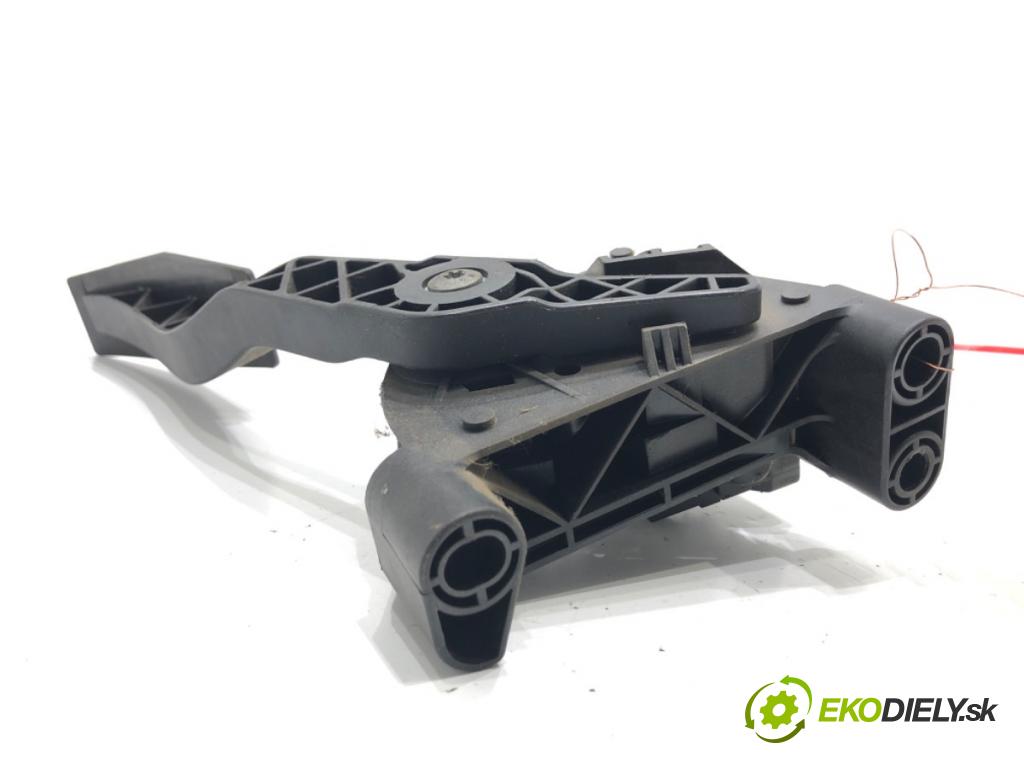 OPEL ASTRA H liftback 2005 59 kW 1.7 CDTI (L48) 1686 Potenciometer plynu 9157998 (Potenciometer plynového pedálu)