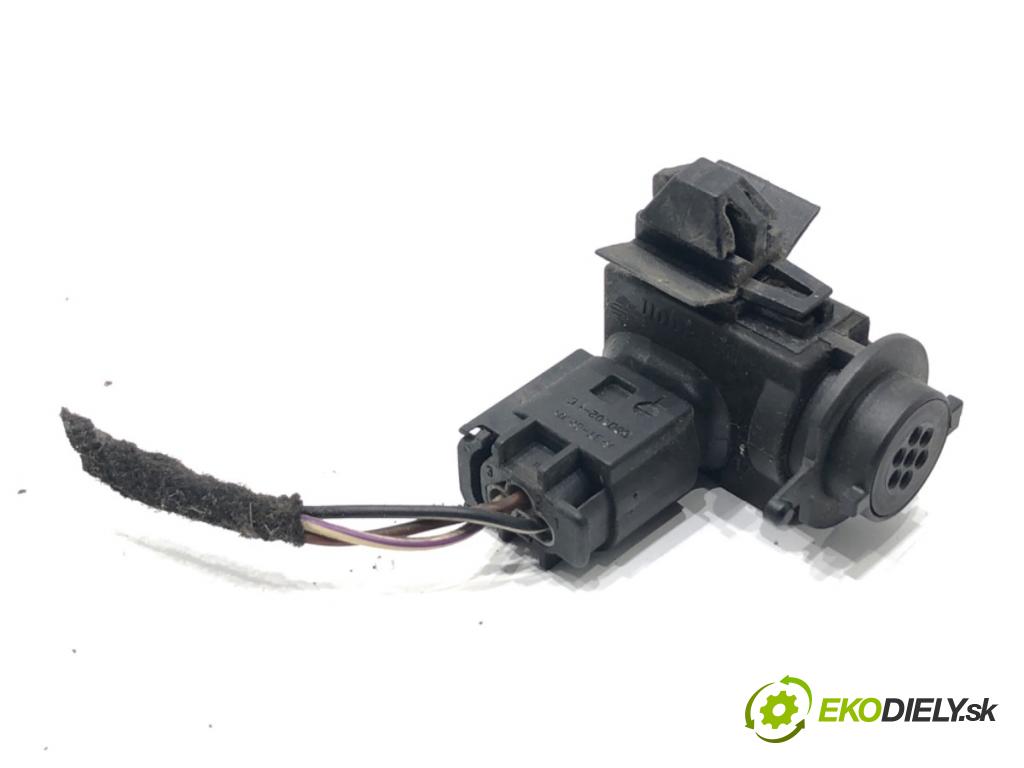 OPEL ASTRA H liftback 2005 59 kW 1.7 CDTI (L48) 1686 Snímač kvality vzduchu 09180219