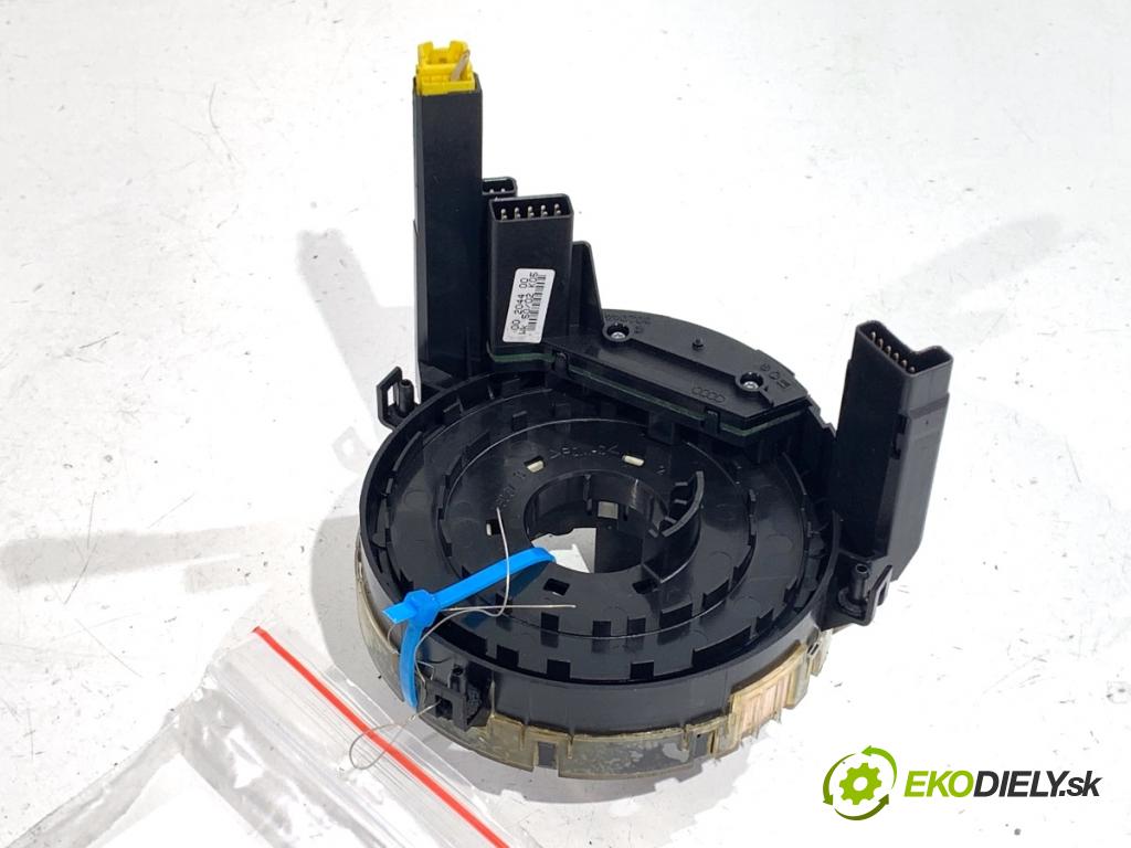 AUDI A4 B6 sedan 2003 132 kW 2.5 TDI quattro 2496 kroužek slimák airbag 8E0953541D (Airbag)