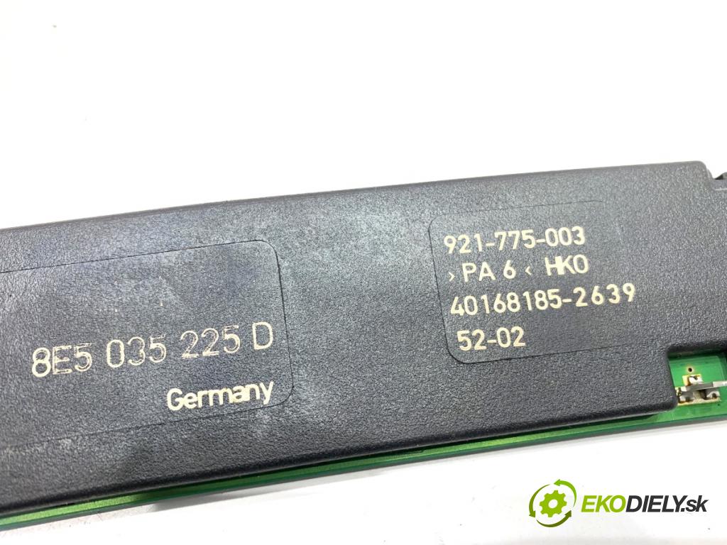 AUDI A4 B6 sedan 2003 132 kW 2.5 TDI quattro 2496 ANTENA 8E5035225D