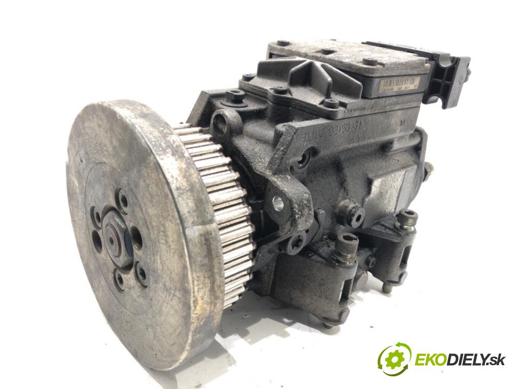 AUDI A4 B6 sedan 2003 132 kW 2.5 TDI quattro 2496 Pumpa vstrekovacia 0281010889 (Vstrekovacie čerpadlo)