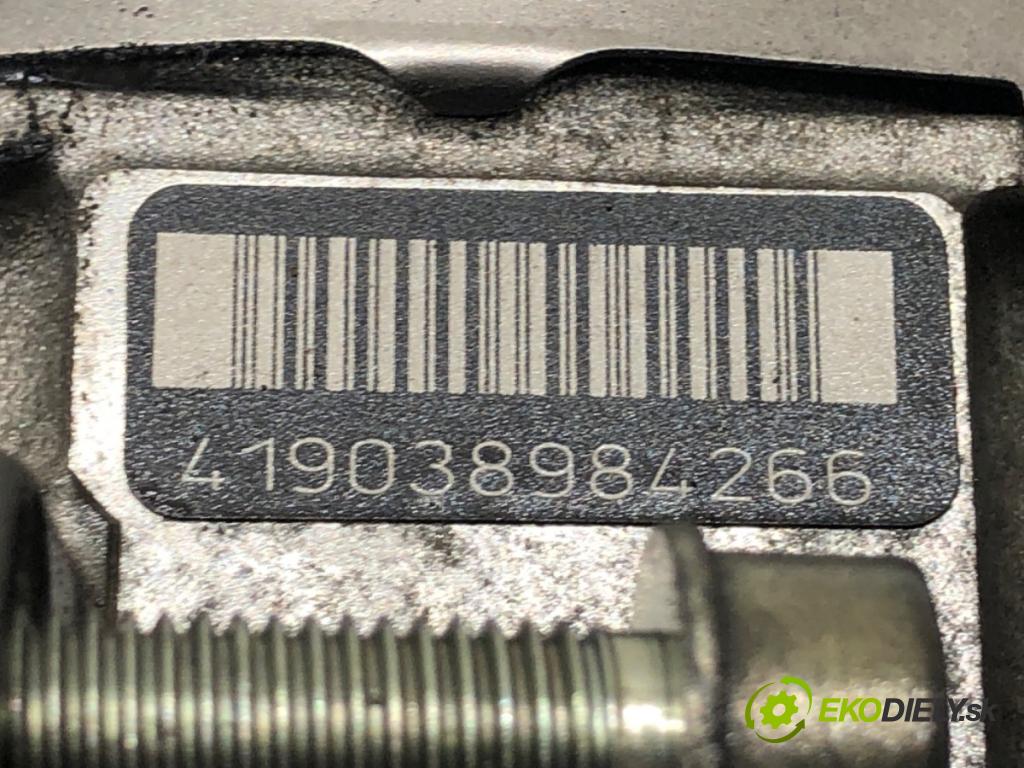 AUDI A4 B6 sedan 2003 132 kW 2.5 TDI quattro 2496 Pumpa vstrekovacia 0281010889 (Vstrekovacie čerpadlo)