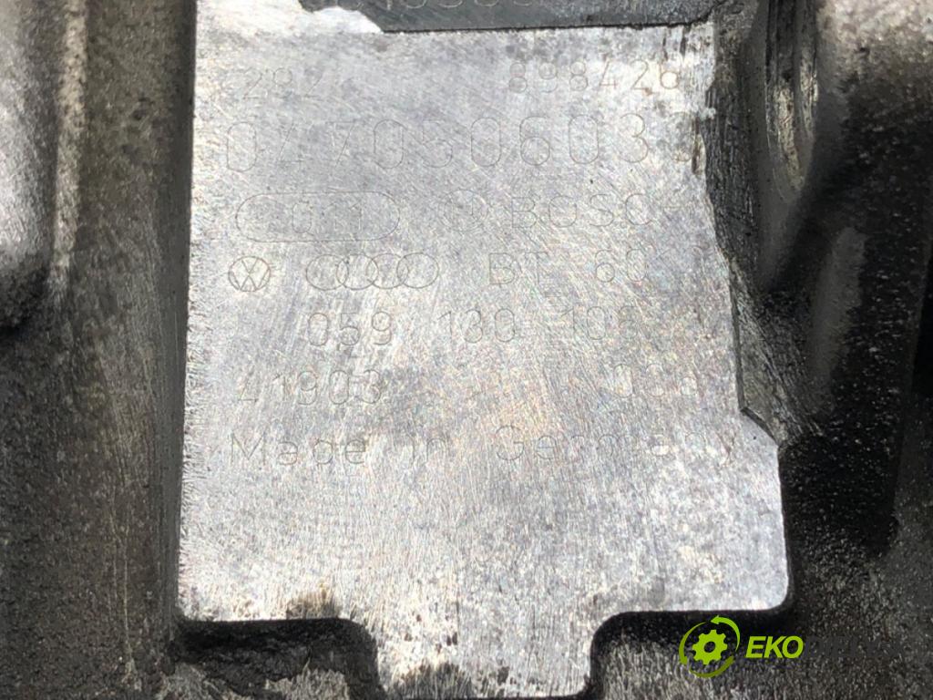 AUDI A4 B6 sedan 2003 132 kW 2.5 TDI quattro 2496 Pumpa vstrekovacia 0281010889 (Vstrekovacie čerpadlo)