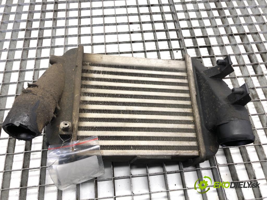 AUDI A4 B6 sedan 2003 132 kW 2.5 TDI quattro 2496 intercooler levý 038906051B (Intercooler (chladič stlačeného vzduchu))