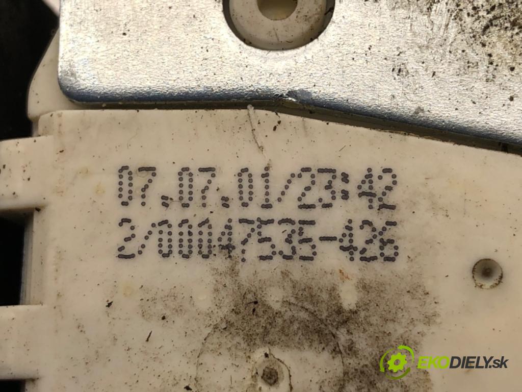 LAND ROVER FREELANDER I samochód terenowy zamknięty 2001 88 kW 1.8 i 16V 4x4 1796 zámok Dvere ľavy zad