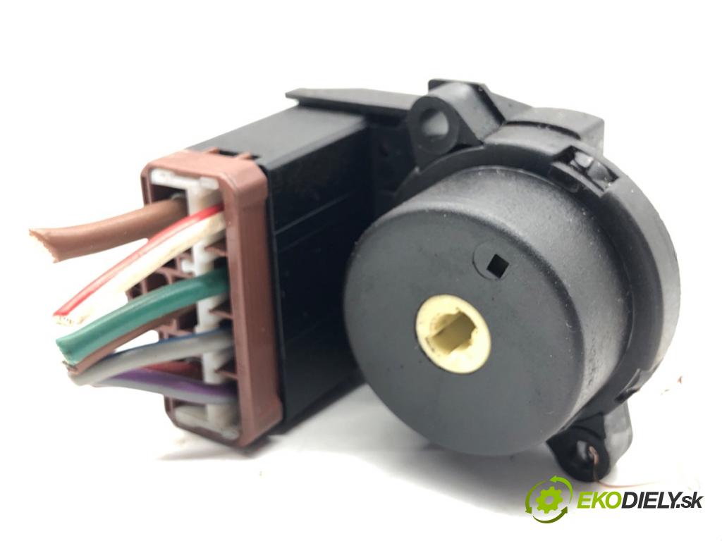 LAND ROVER FREELANDER I samochód terenowy zamknięty 2001 88 kW 1.8 i 16V 4x4 1796 Kocka, vložka spínacej skrinky YXB100350 (Spínacia skrinka)