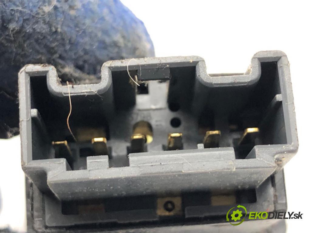 LAND ROVER FREELANDER I samochód terenowy zamknięty 2001 88 kW 1.8 i 16V 4x4 1796 Prepínač okien YUF101770LNF (Prepínacie páčky pod volantom)