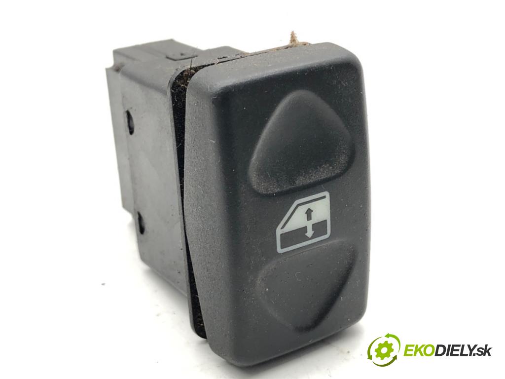 LAND ROVER FREELANDER I samochód terenowy zamknięty 2001 88 kW 1.8 i 16V 4x4 1796 Prepínač okien YUF101520LNF (Prepínacie páčky pod volantom)