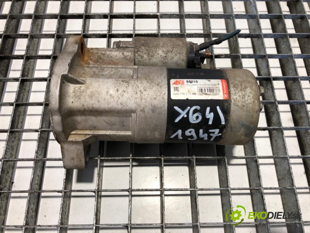 NISSAN TERRANO II samochód terenowy zamknięty 1994 91 kW 2.4 i 12V 4WD 2389 Štartér S5010 (Štartér)