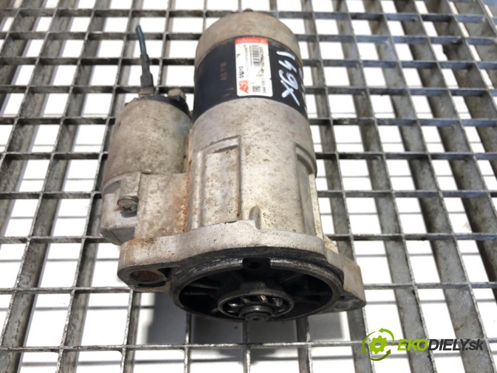 NISSAN TERRANO II samochód terenowy zamknięty 1994 91 kW 2.4 i 12V 4WD 2389 Štartér S5010 (Štartér)