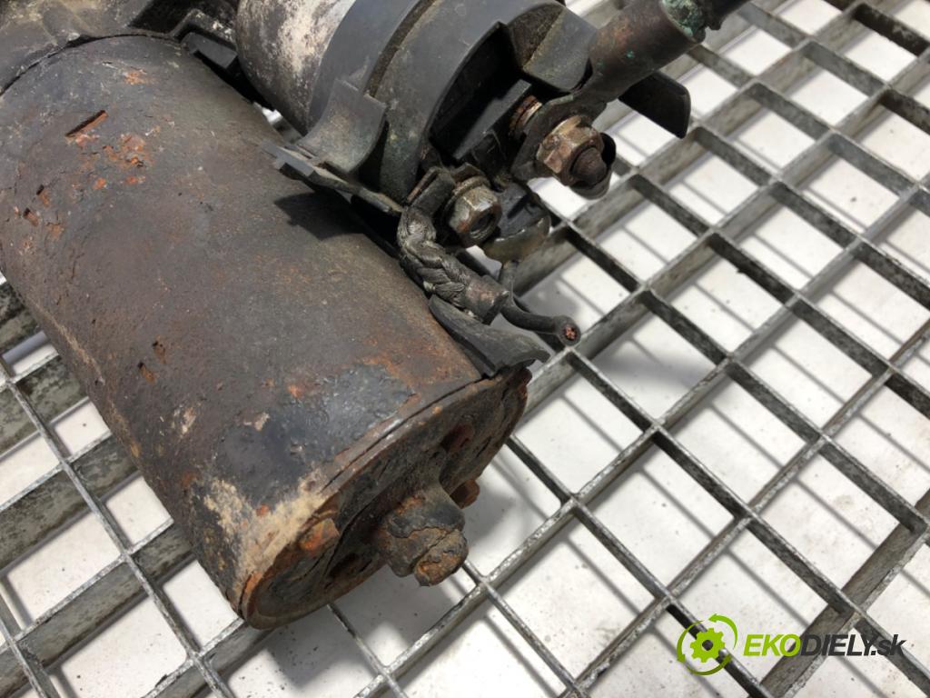 VW TRANSPORTER T4 Autobus 1996 57 kW 2.4 D 2370 startér  (Startér)