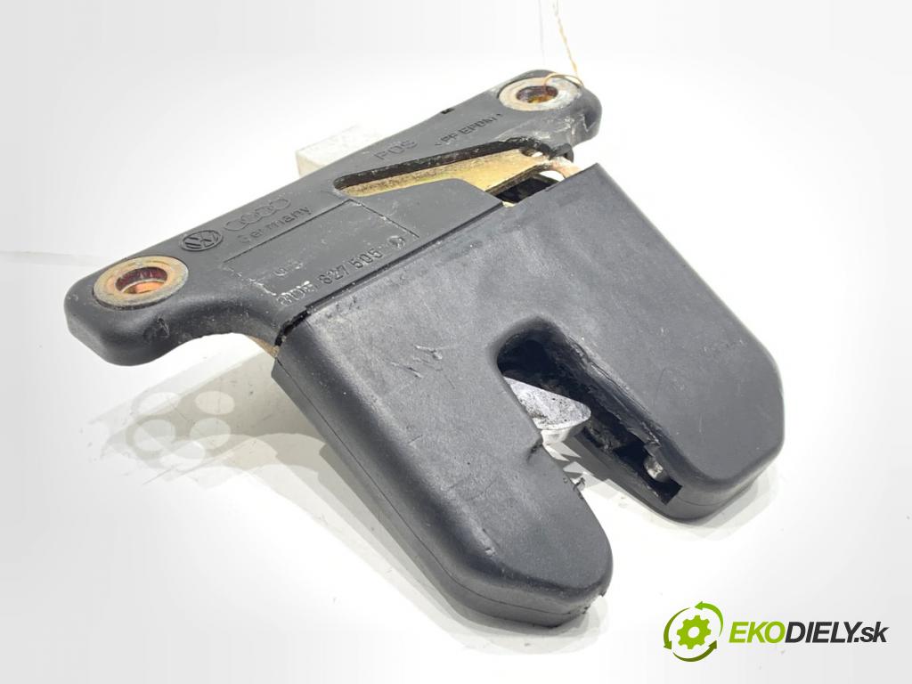 SEAT TOLEDO II sedan 2001 81 kW 1.9 TDI 1896 zámok dverí zad 8D5827505D