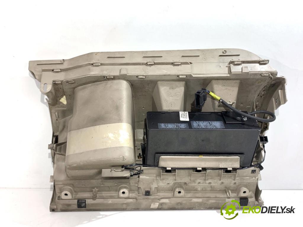 SEAT TOLEDO II sedan 2001 81 kW 1.9 TDI 1896 Priehradka, kastlík spolujazdca Menič 1M1857103