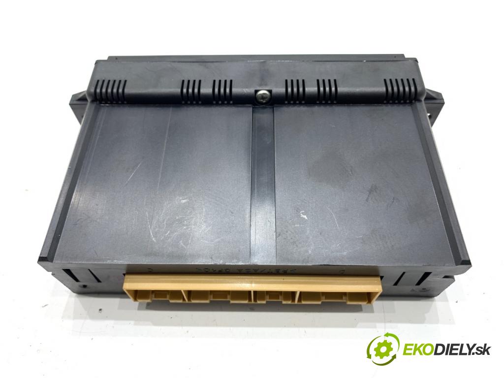 SEAT TOLEDO II sedan 2001 81 kW 1.9 TDI 1896 Panel ovládania kúrenia 1M0820043D (Prepínacie páčky pod volantom)