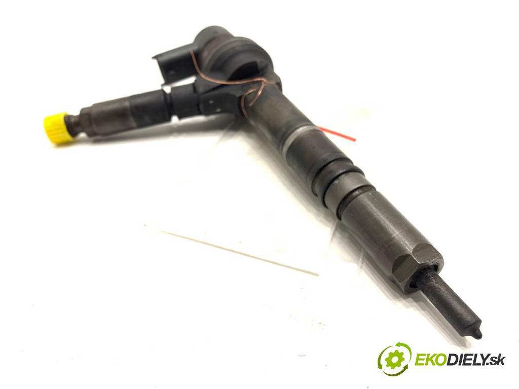 OPEL ASTRA H liftback 2005 59 kW 1.7 CDTI (L48) 1686 vstřikovač 0445110174 (Vstřikovač paliva)