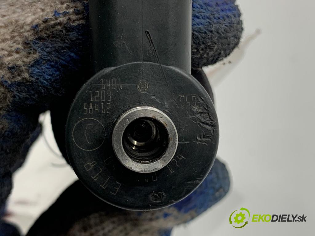 OPEL ASTRA H liftback 2005 59 kW 1.7 CDTI (L48) 1686 vstřikovač 0445110174 (Vstřikovač paliva)