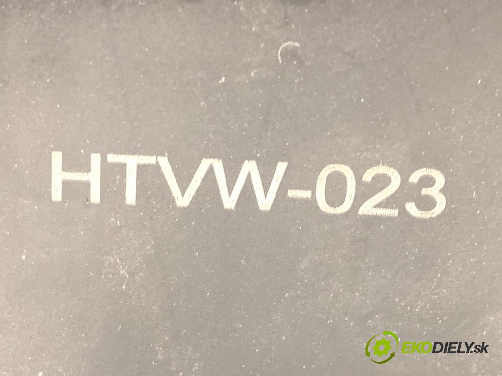 AUDI A6 C5 sedan 1997 110 kW 1.8 T 1781 zámok Dvere ľavy predný