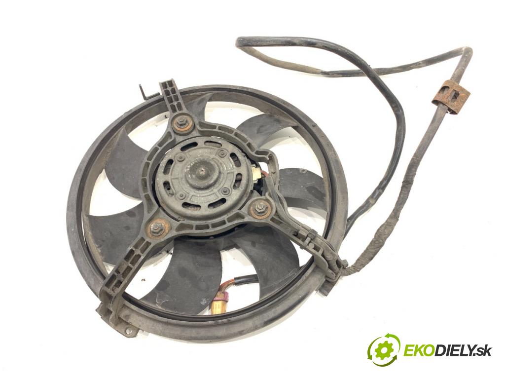 AUDI A6 C5 sedan 1997 110 kW 1.8 T 1781 ventilátor klimatizace 8D0959455C (Ventilátor chladiče klimatizace)